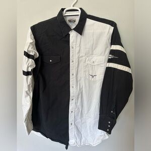 Cumberland Outfitters Pearl snap men’s XLT shirt